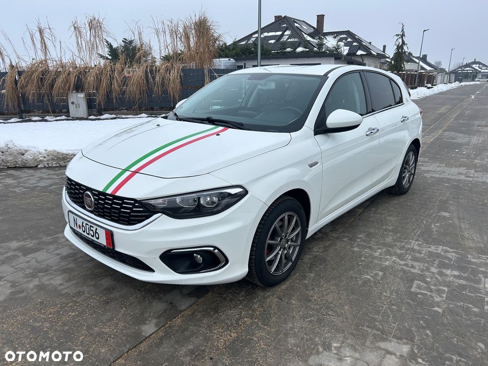Fiat Tipo 1.4 T-Jet Lounge - 1