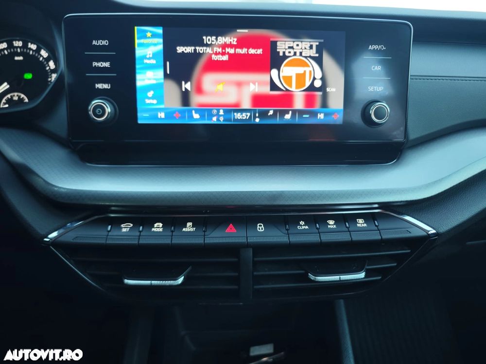 Skoda Octavia 2.0 TDI DSG Ambition - 17