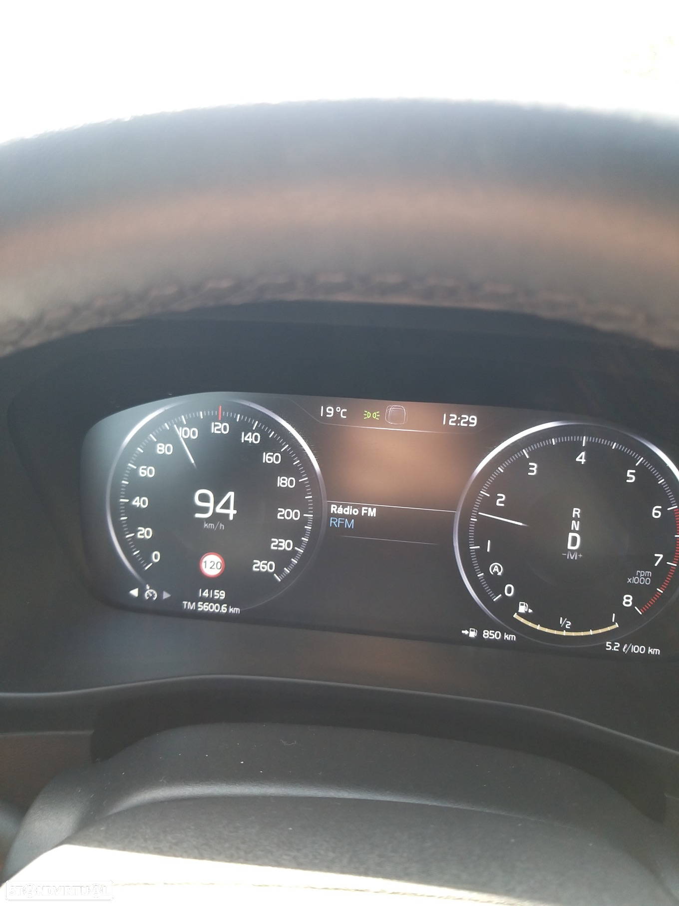 Volvo XC 40 1.5 T3 Momentum Plus Geartronic - 10