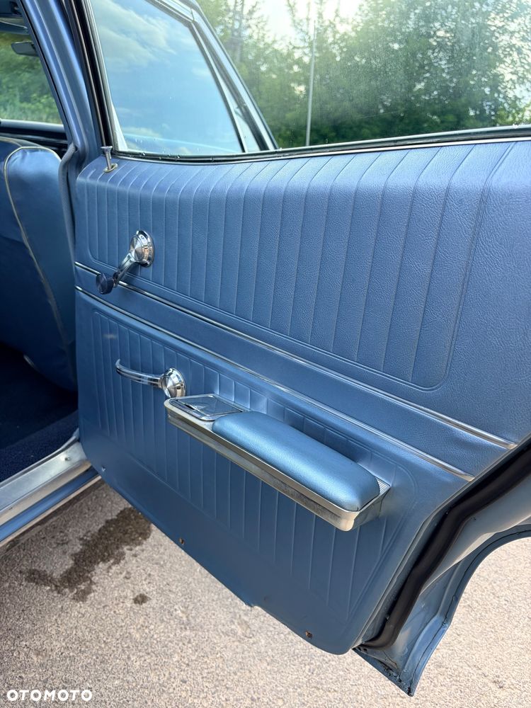 Pontiac Catalina - 18