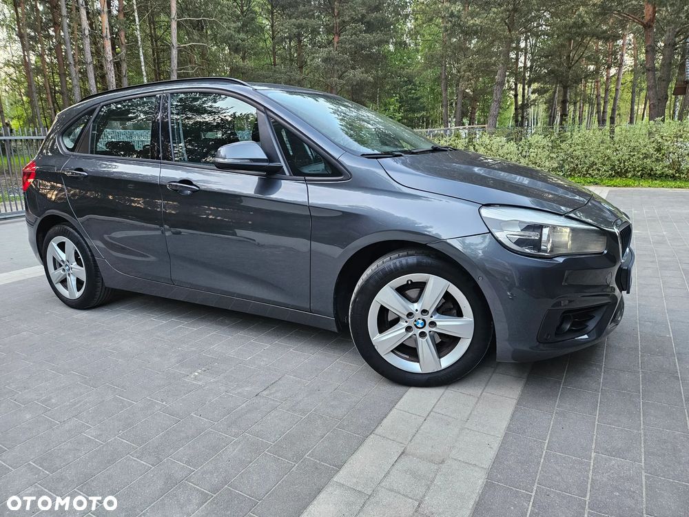 BMW Seria 2 218d GT Sport Line sport - 9