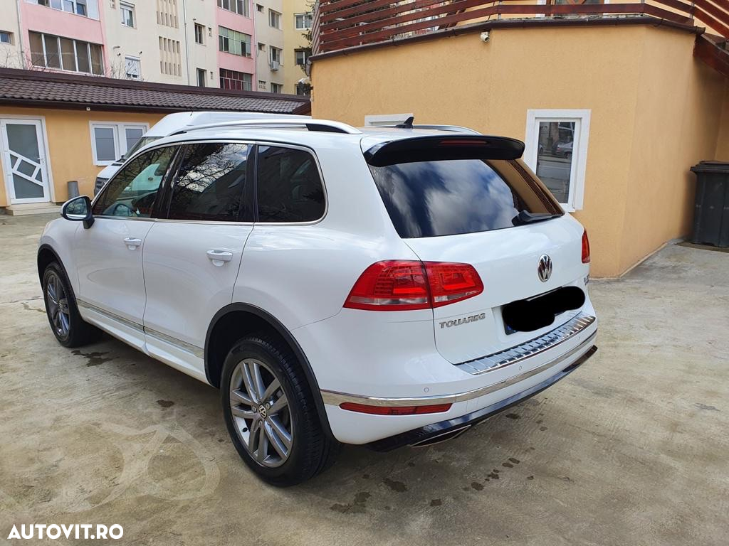 Volkswagen Touareg 3.0 V6 TDI BMT - 10