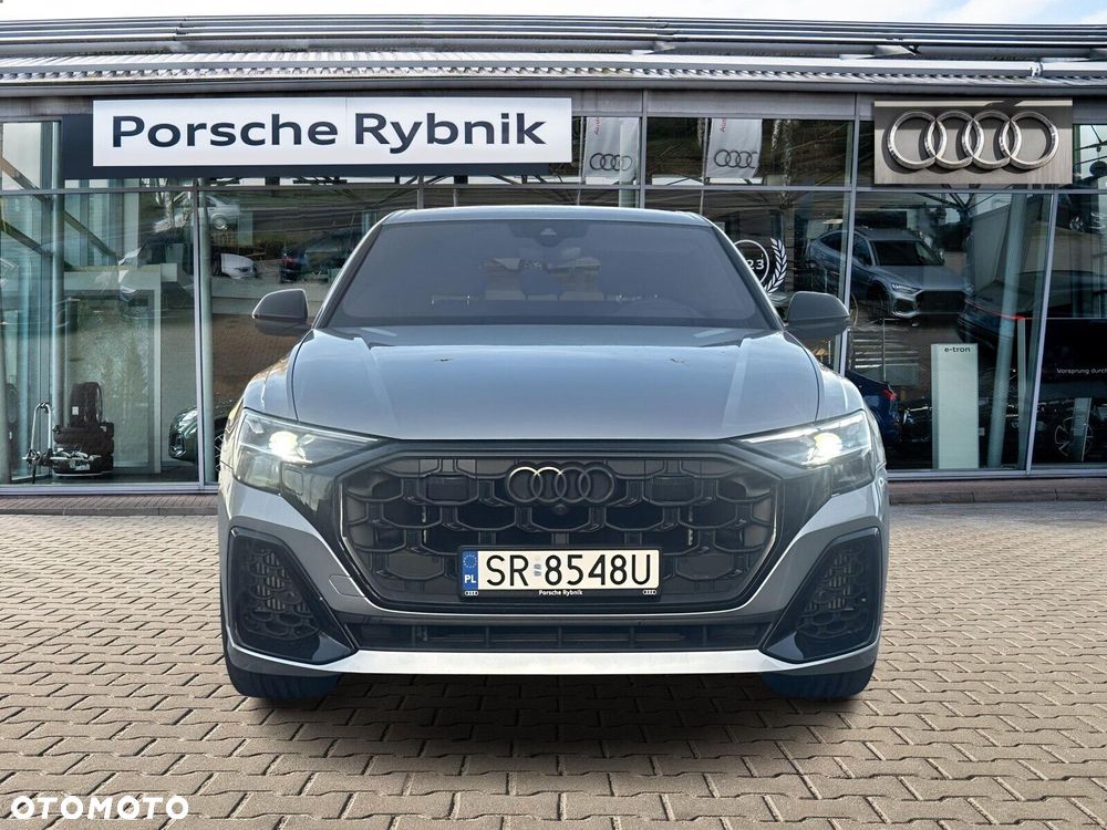 Audi Q8 - 8