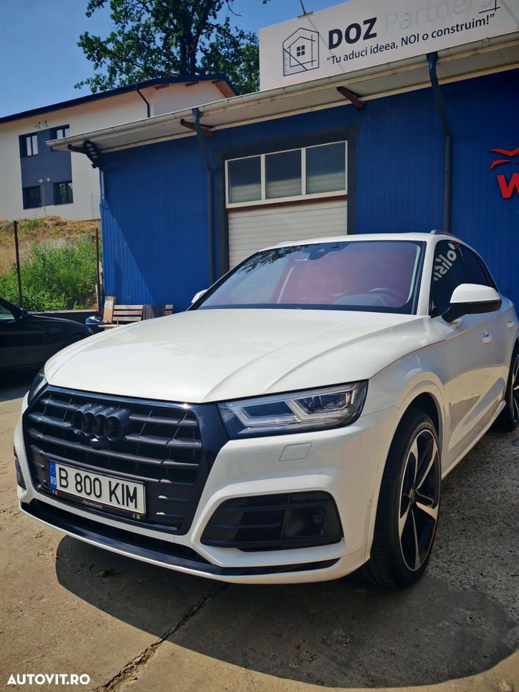 Audi Q5 55 TFSI e quattro S tronic - 1