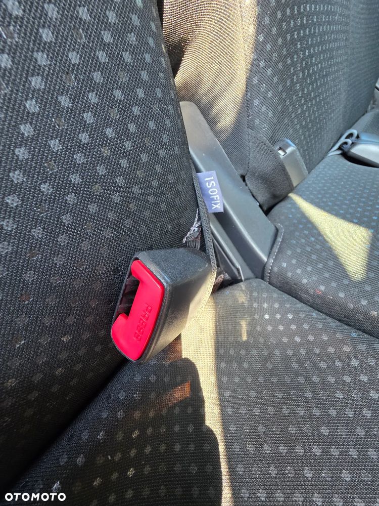 Toyota Yaris 1.33 Luna - 8