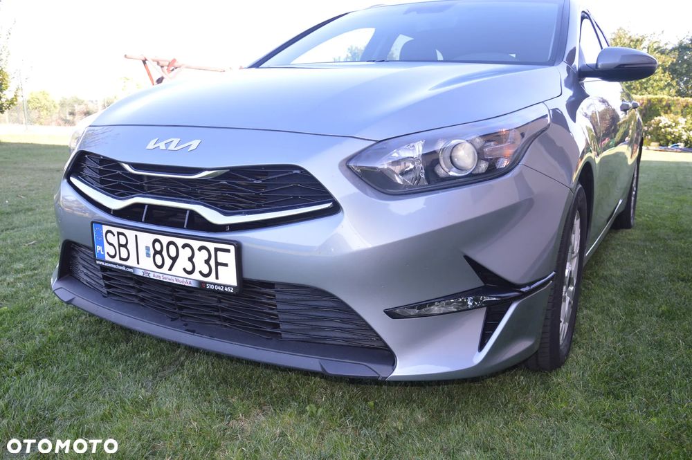 Kia Ceed - 10