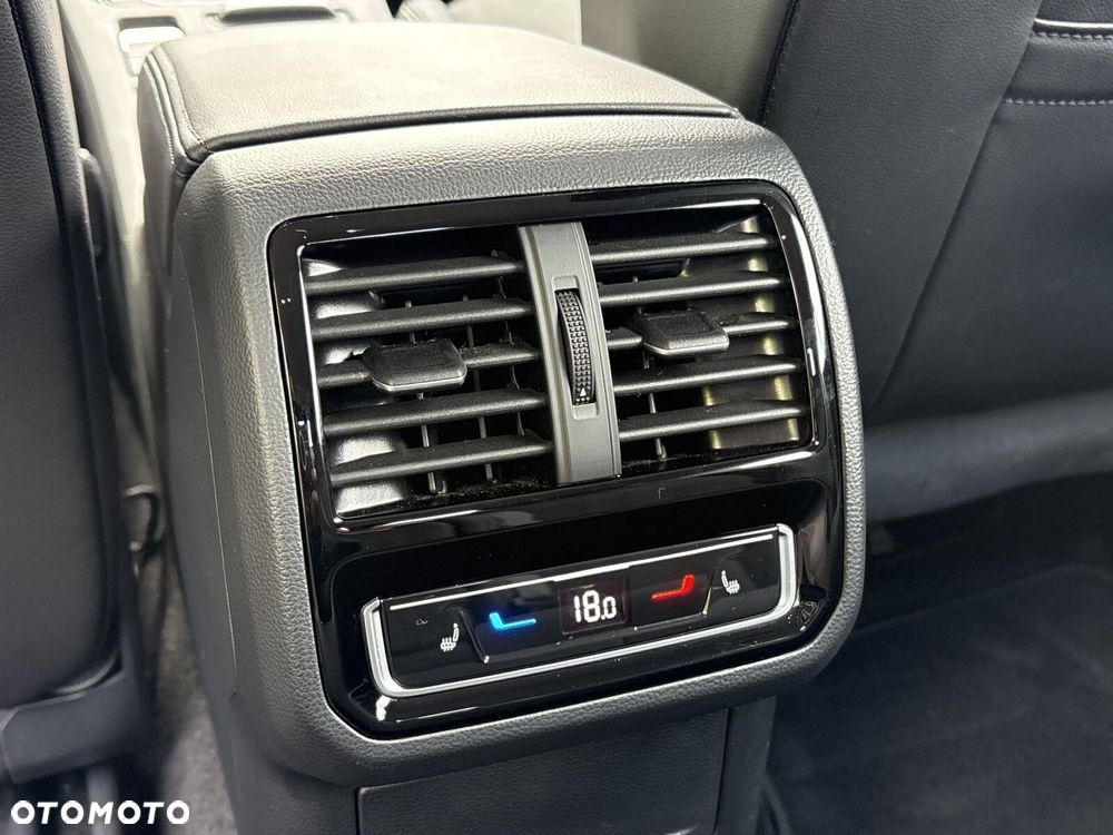 Volkswagen Arteon 2.0 TSI Elegance DSG - 36