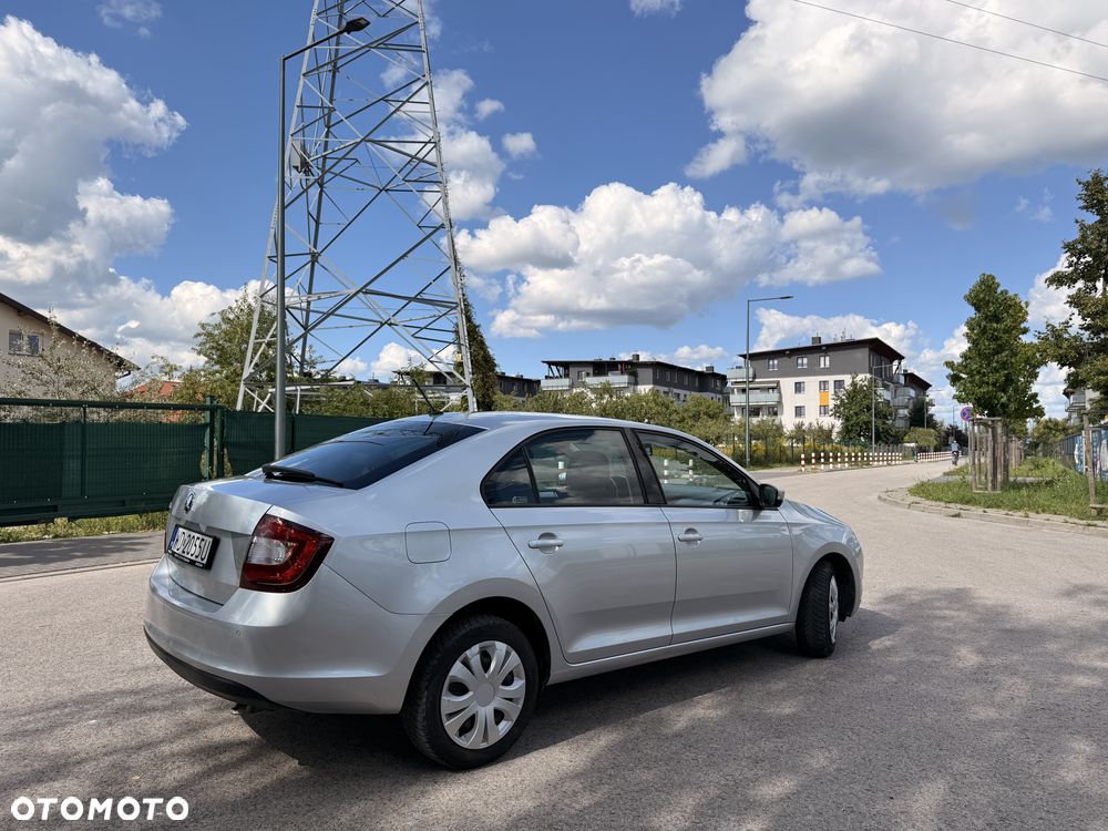 Skoda RAPID 1.6 TDI DPF Ambition - 5
