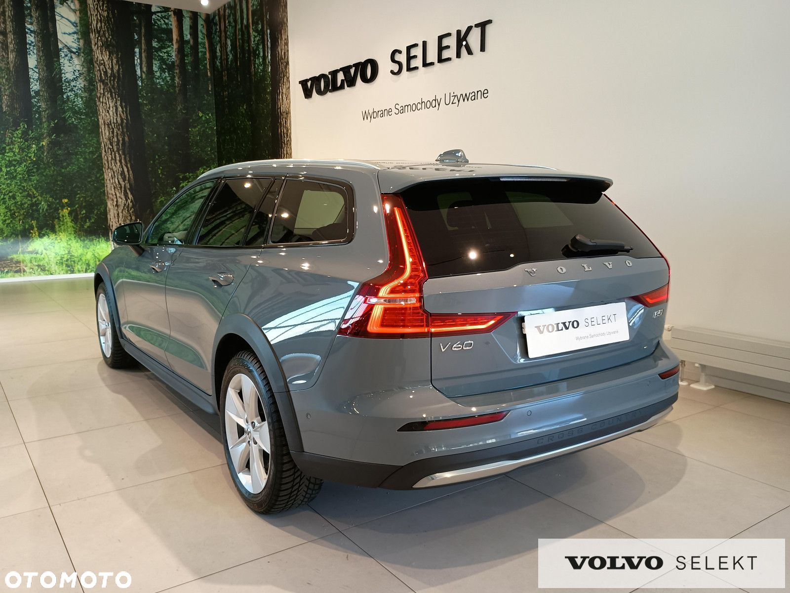 Volvo V60 Cross Country - 7