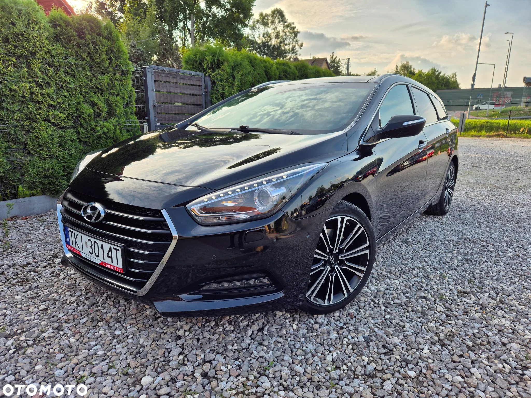Hyundai i40 Kombi 2.0 Automatik Premium - 9