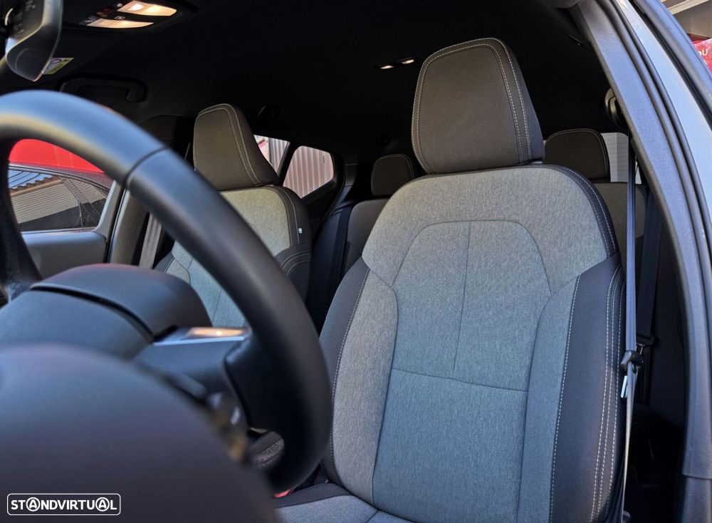 Volvo XC 40 2.0 B3 Core - 19