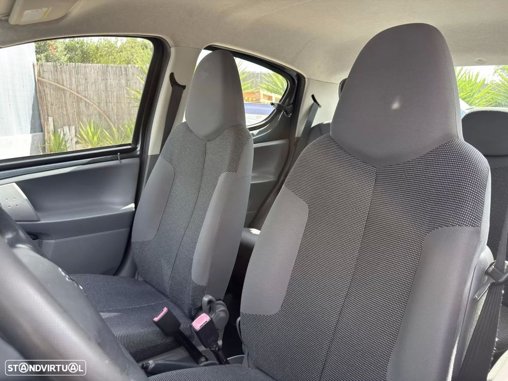 Peugeot 107 1.4 HDi Trendy - 7