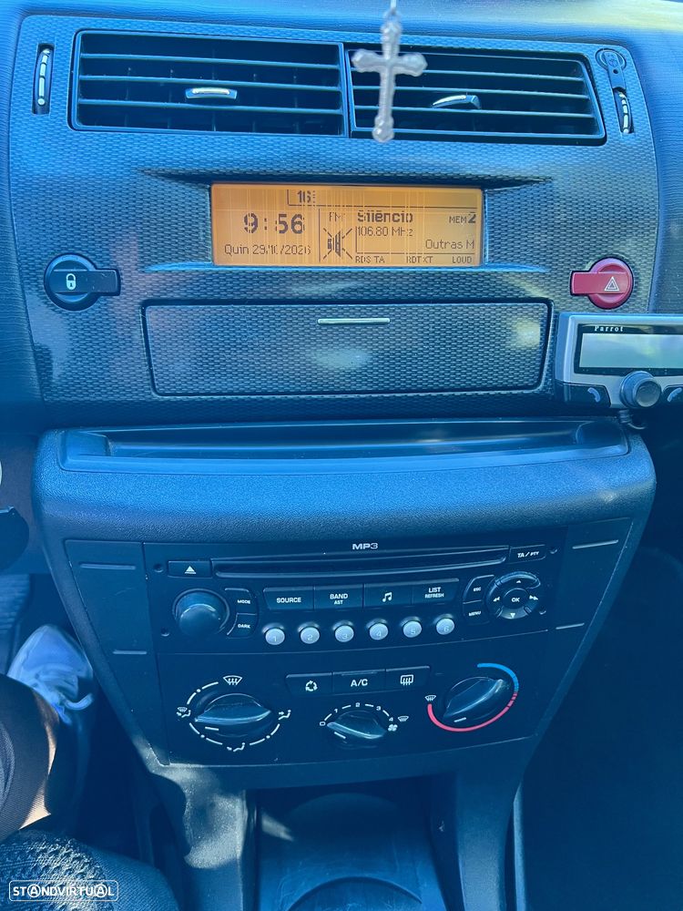Citroën C4 1.6 HDi SX - 15