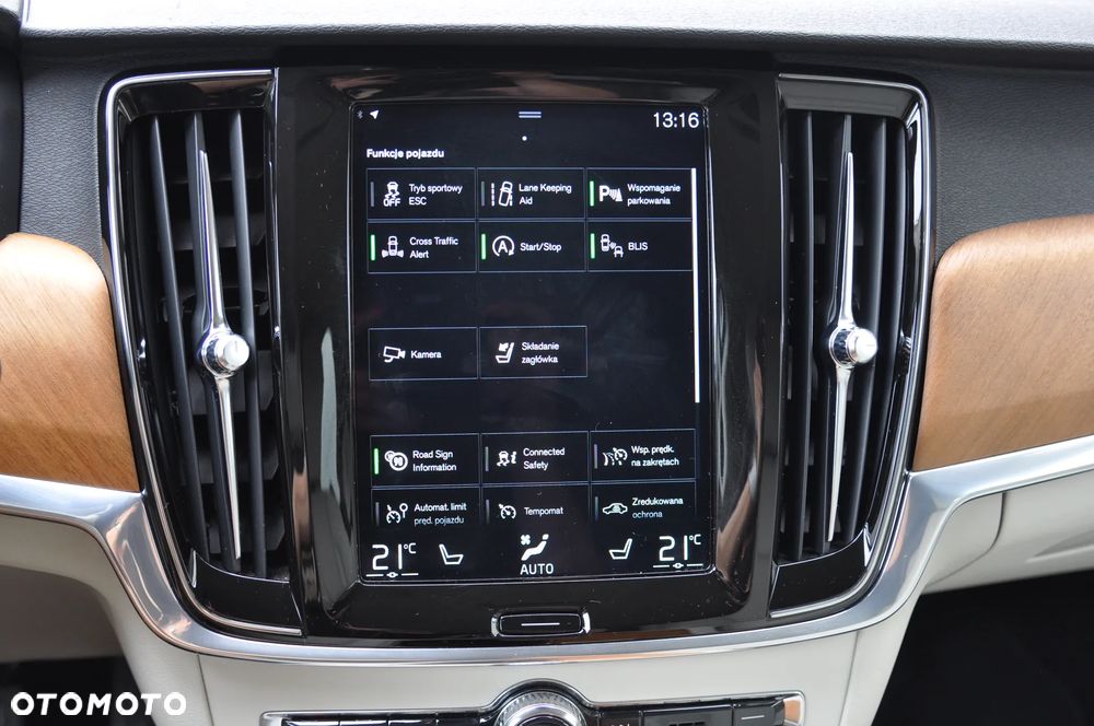 Volvo V90 T4 Inscription - 25
