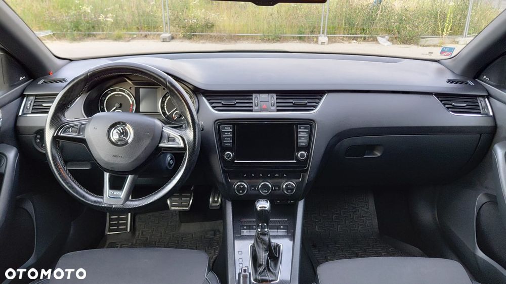 Skoda Octavia 2.0 TSI (Green tec) DSG RS - 7