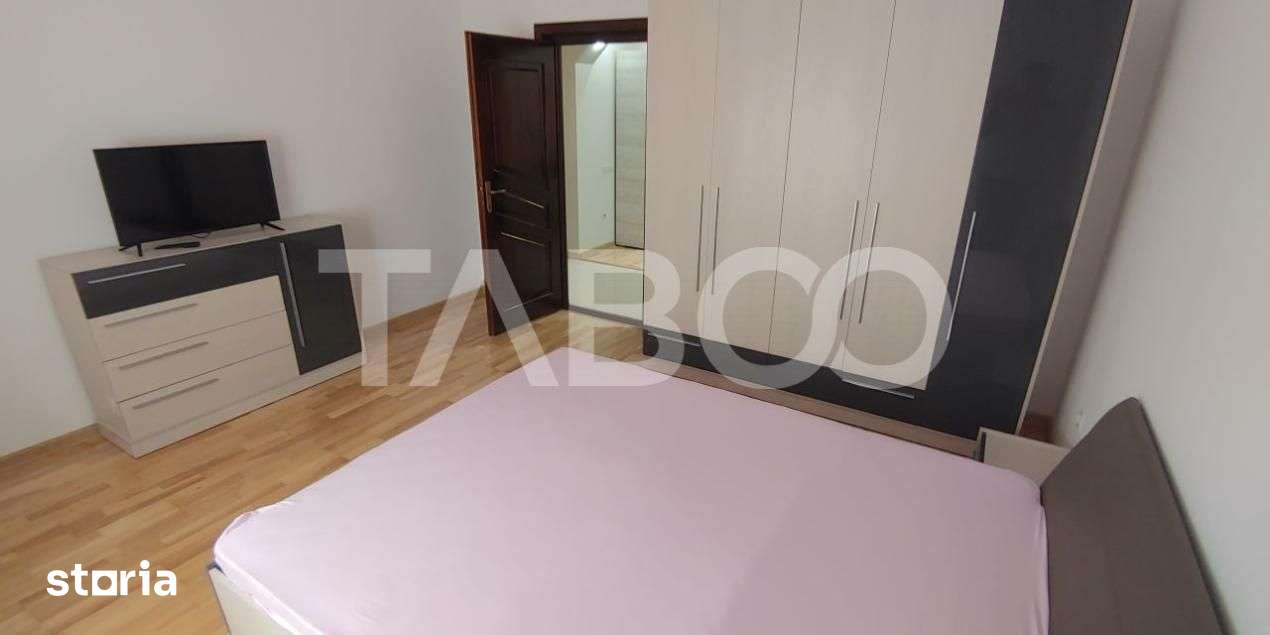 Apartament spatios 2 camere la casa loc parcare in Selimbar - Imagine principală: 5/9