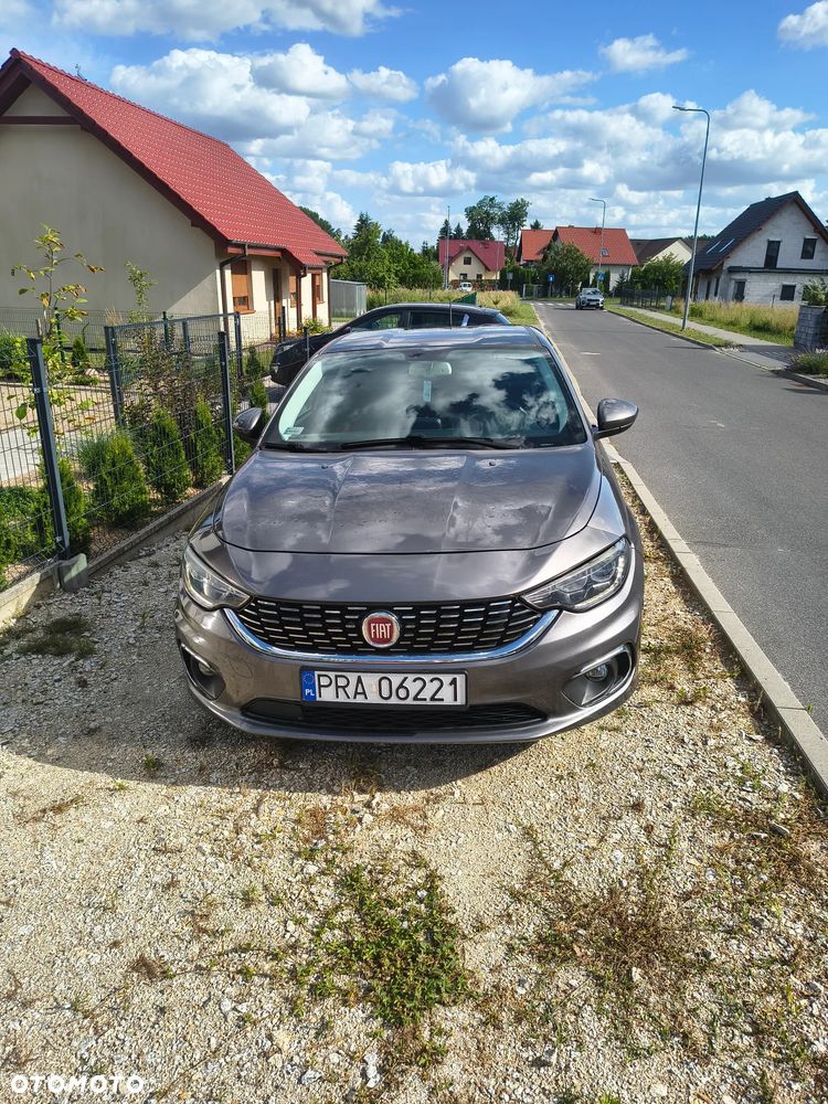 Fiat Tipo 1.6 MultiJet 16v Lounge - 4