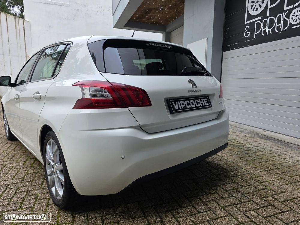Peugeot 308 1.6 BlueHDi Allure J17 - 31