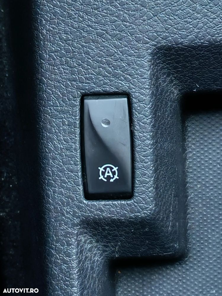 Dacia Logan Stepway 0.9 TCe Prestige - 12