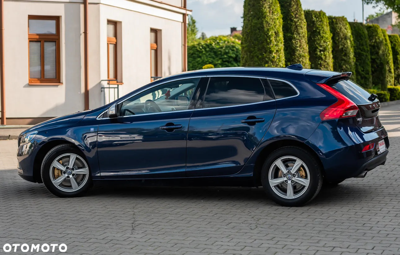 Volvo V40 D3 Drive-E Ocean Race - 11