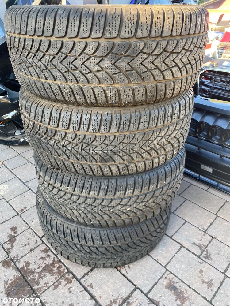 DUNLOP WINTER SPORT 4D 225/45R17 4SZT 22R
