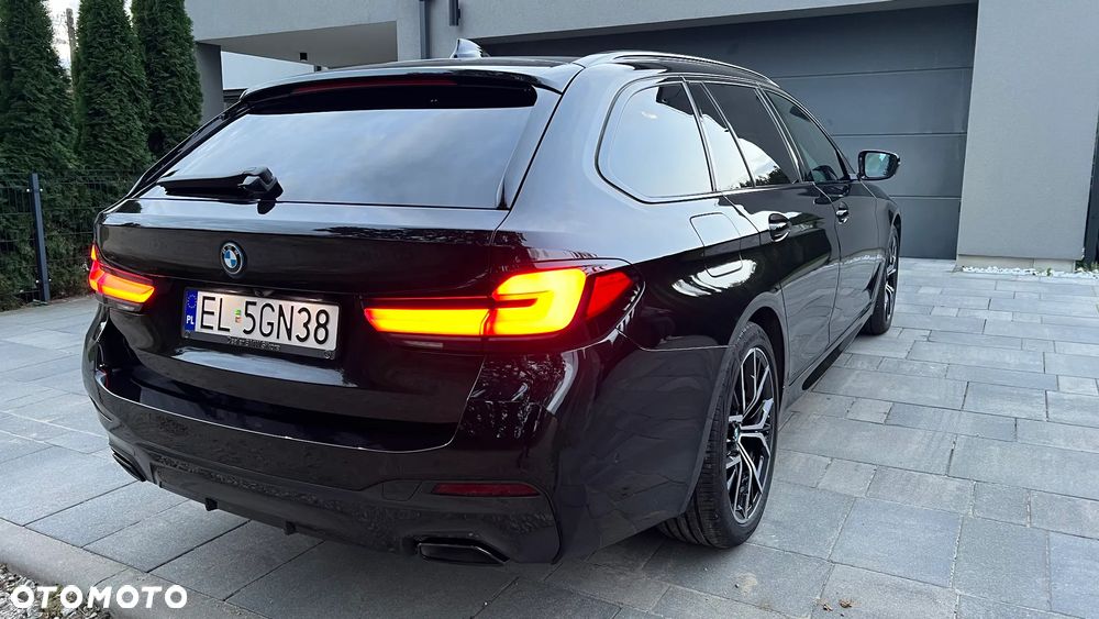 BMW Seria 5 530e xDrive M Sport sport - 15