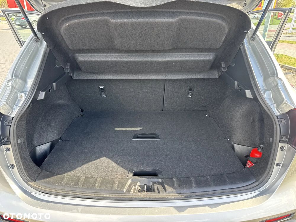 Nissan Qashqai 1.3 DIG-T N-Connecta - 26