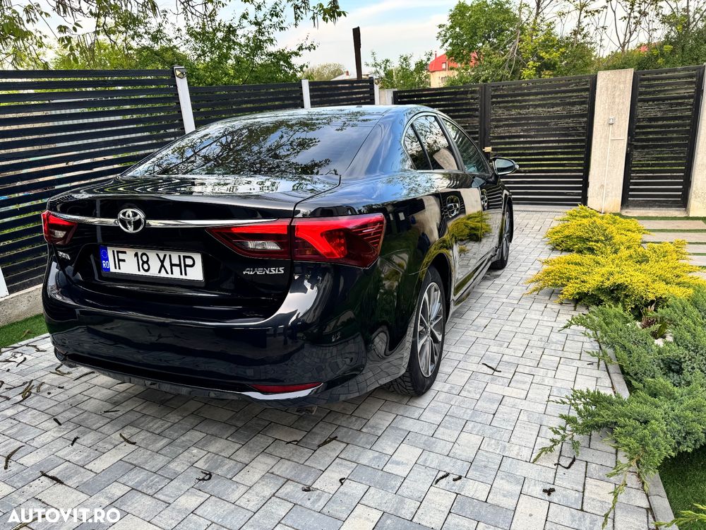 Toyota Avensis - 3
