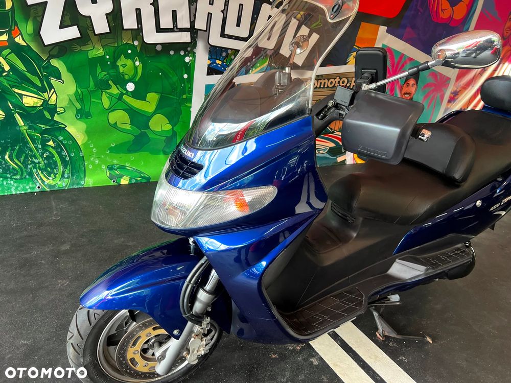Suzuki Burgman - 18