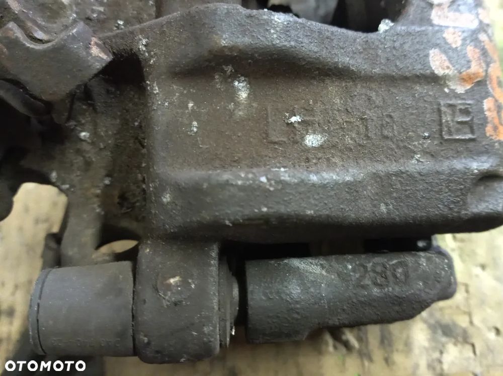 Ford Focus C-Max MK2 Mazda V 5 Volvo V50 zacisk hamulcowy tyl prawy lewy - 3