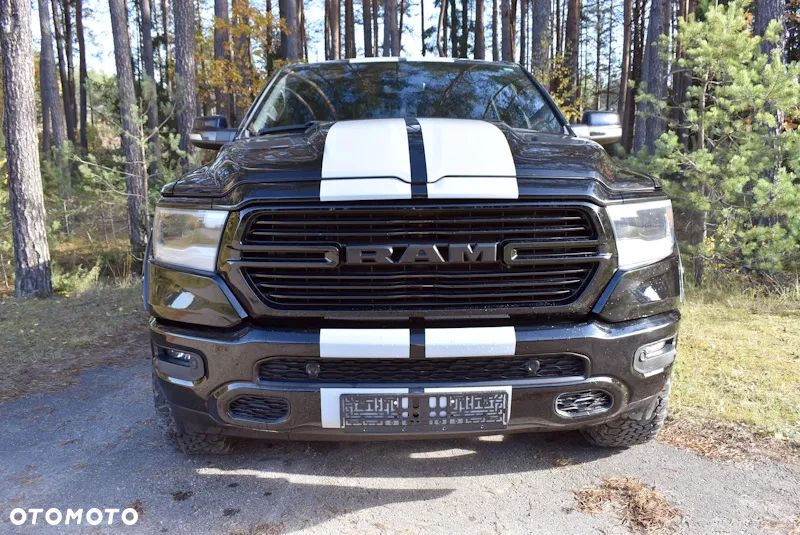 Dodge RAM 1500 5.7 4x4 - 2