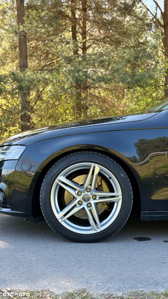 Audi A4 Avant 2.0 TDI DPF - 12