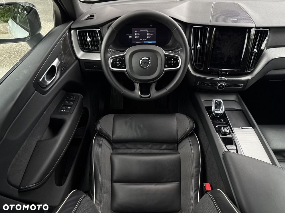 Volvo XC 60 - 16