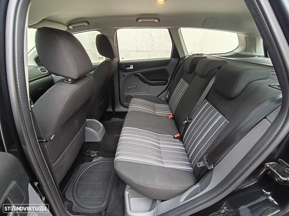 Ford Focus SW 1.6 TDCi Trend - 7