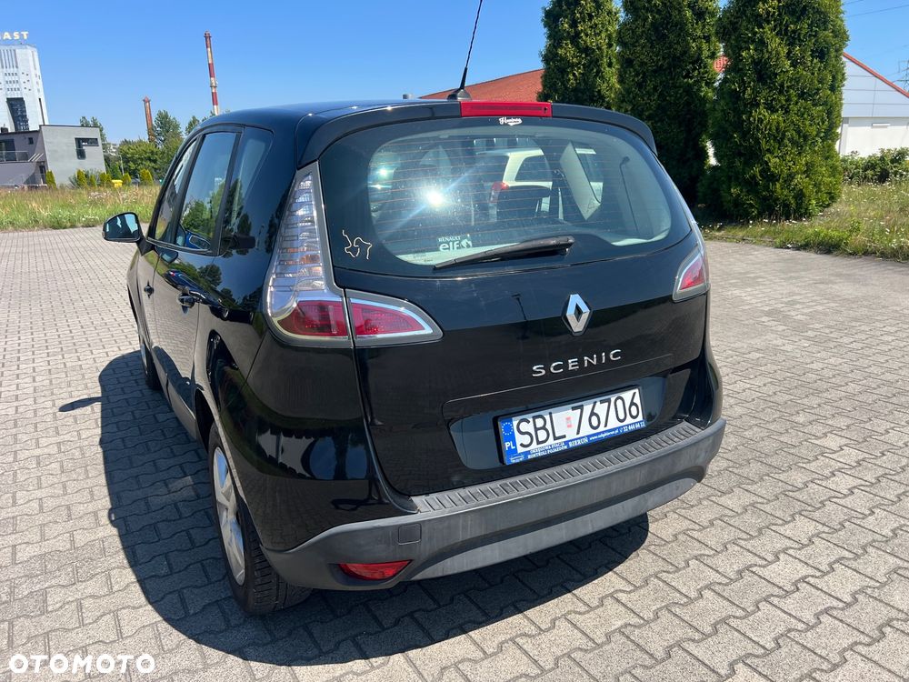 Renault Scenic 1.6 16V 110 TomTom Edition - 13