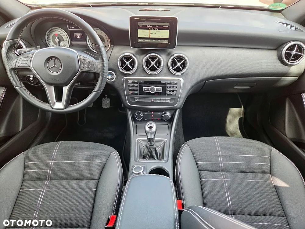 Mercedes-Benz Klasa A 180 Peak Edition - 38