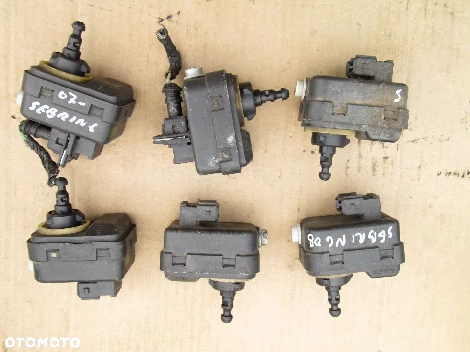 silniczek regulacji lampy chrysler sebring iii - 2