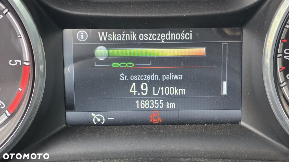 Opel Astra 1.6 CDTI Cosmo - 11