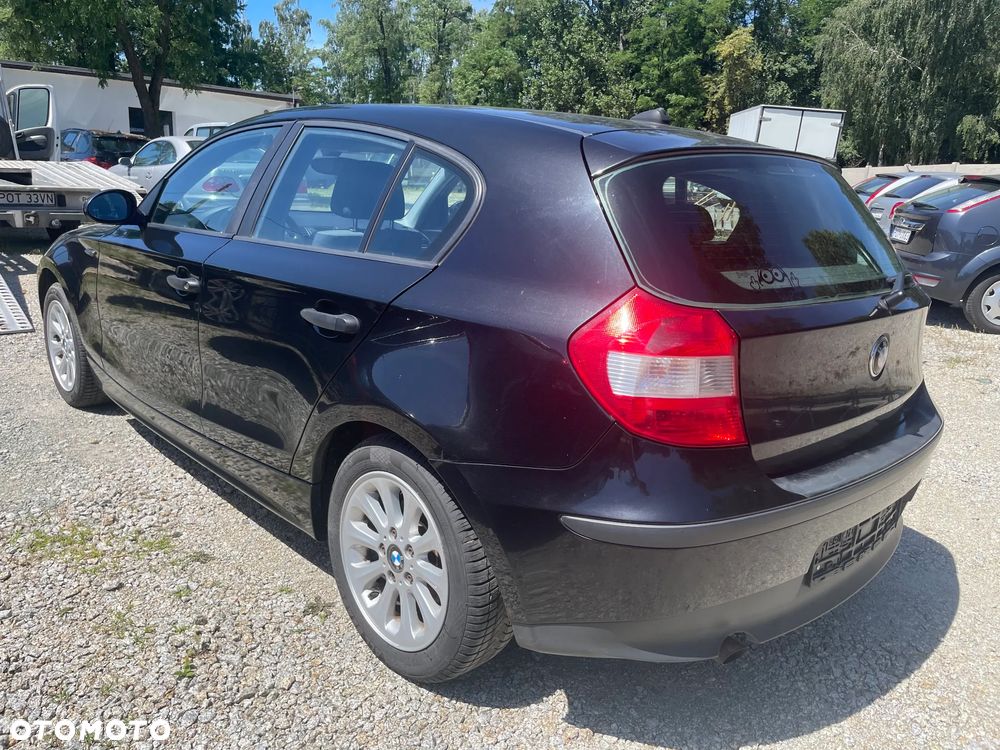 BMW Seria 1 116i - 6