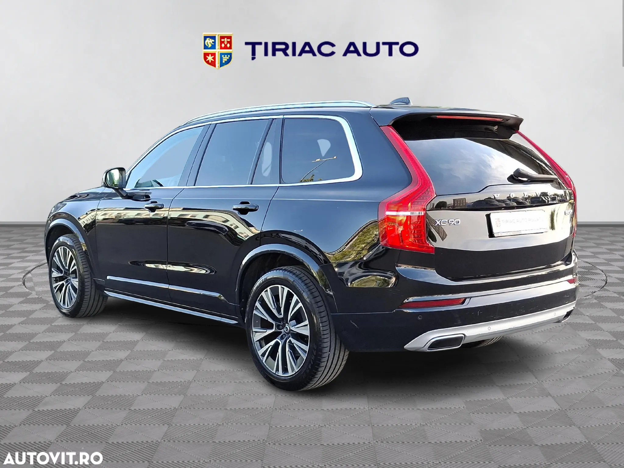 Volvo XC 90 B5 MHEV AWD 7 locuri Momentum - 4