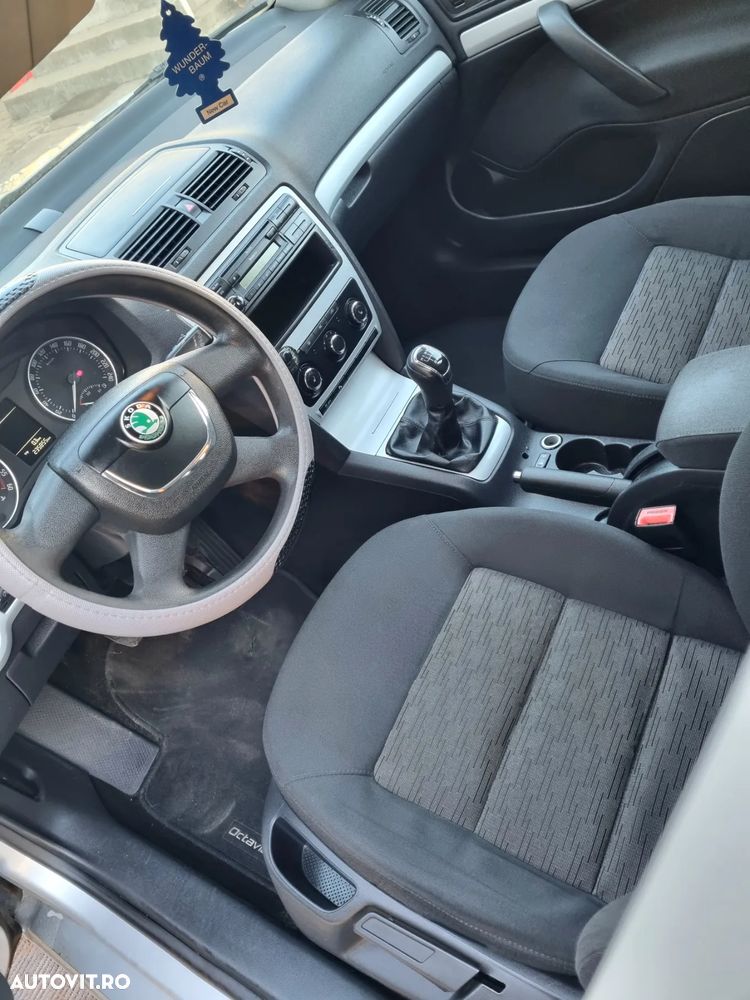Skoda Octavia ver-1-6-tdi-ambition - 12