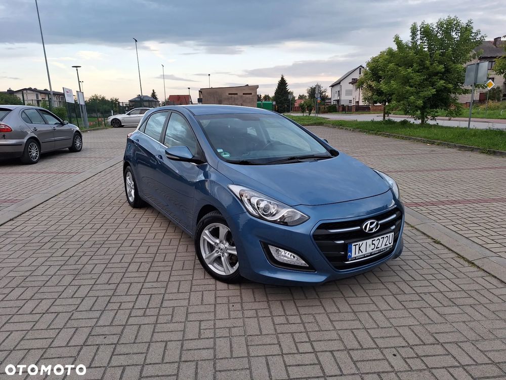 Hyundai i30 blue 1.6 GDI Trend - 6