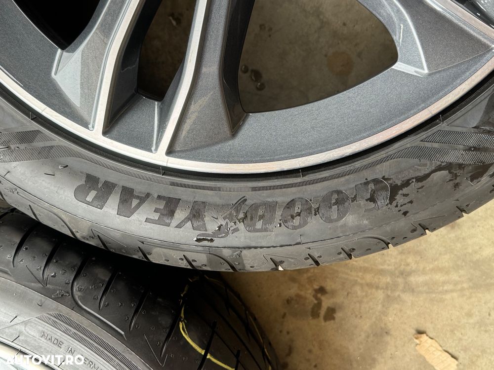 Vând jante noi originale BMW F40 seria 1 pe 17” cu anvelope de vară noi - 8