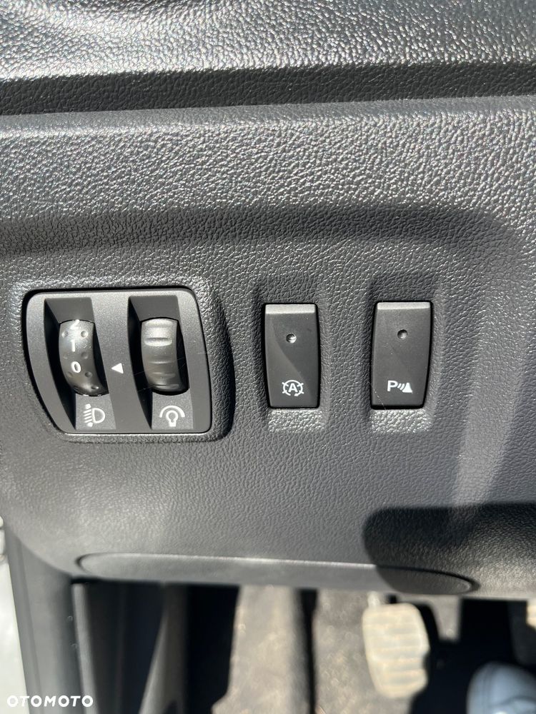 Renault Captur - 9