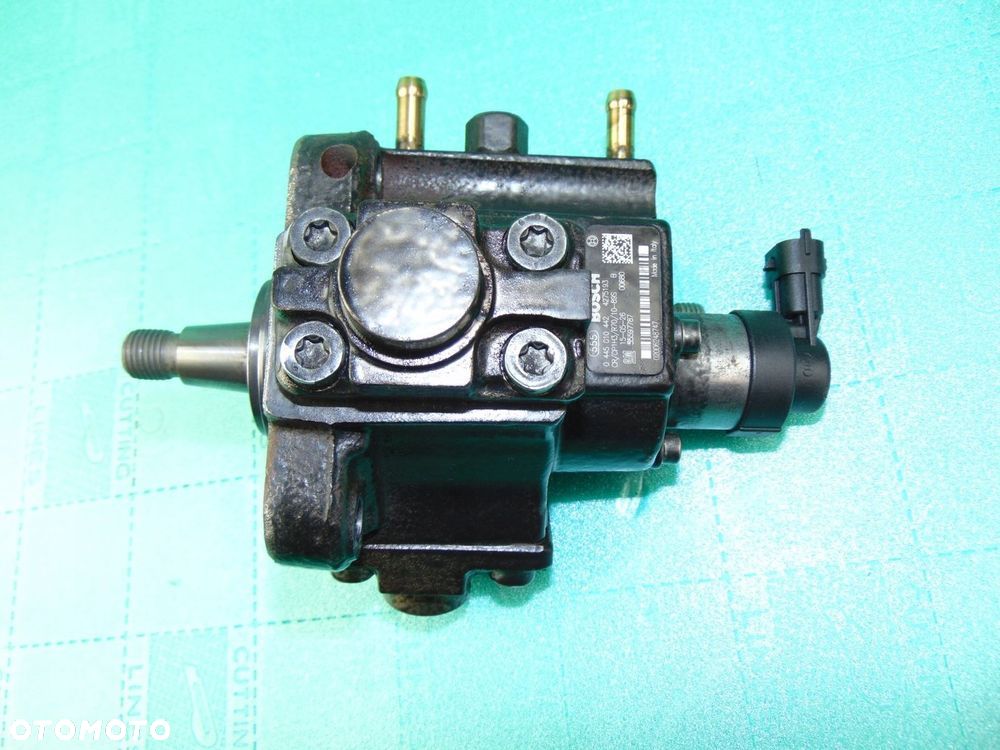 pompa wtryskowa 2,0cdti insignia zafira 0445010443 - 2