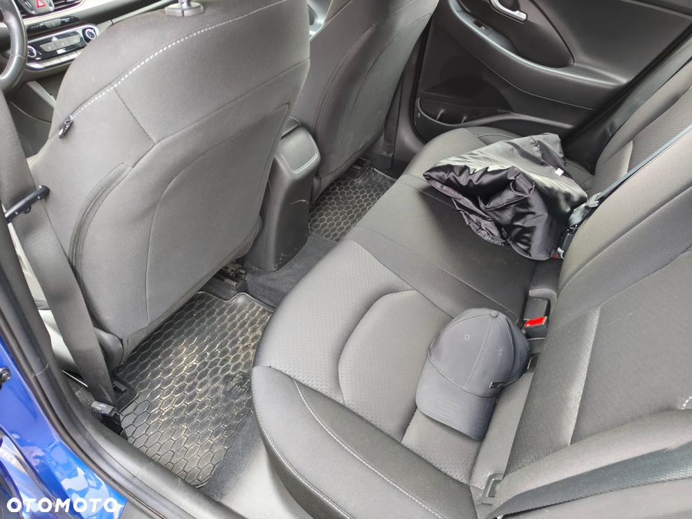 Hyundai i30 - 11