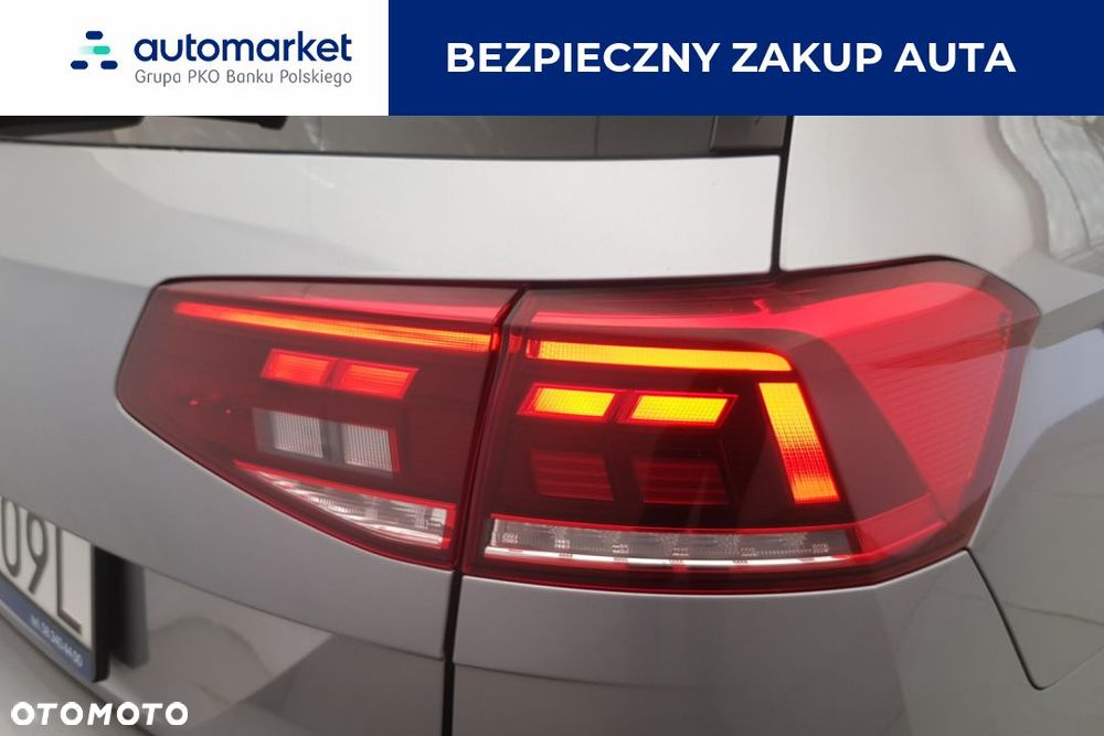 Volkswagen Passat - 14