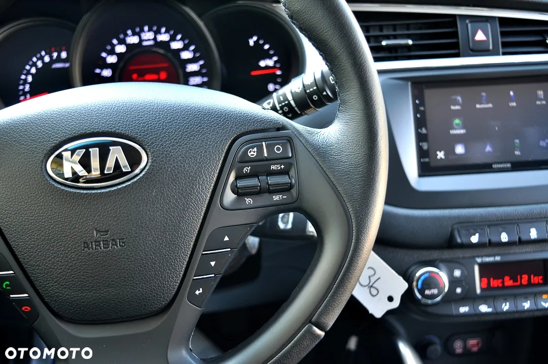 Kia Ceed 1.4 L Business Line Plus - 8