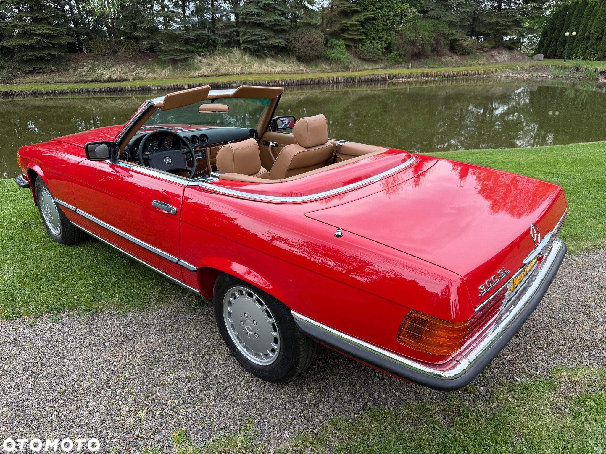 Mercedes-Benz SL - 25