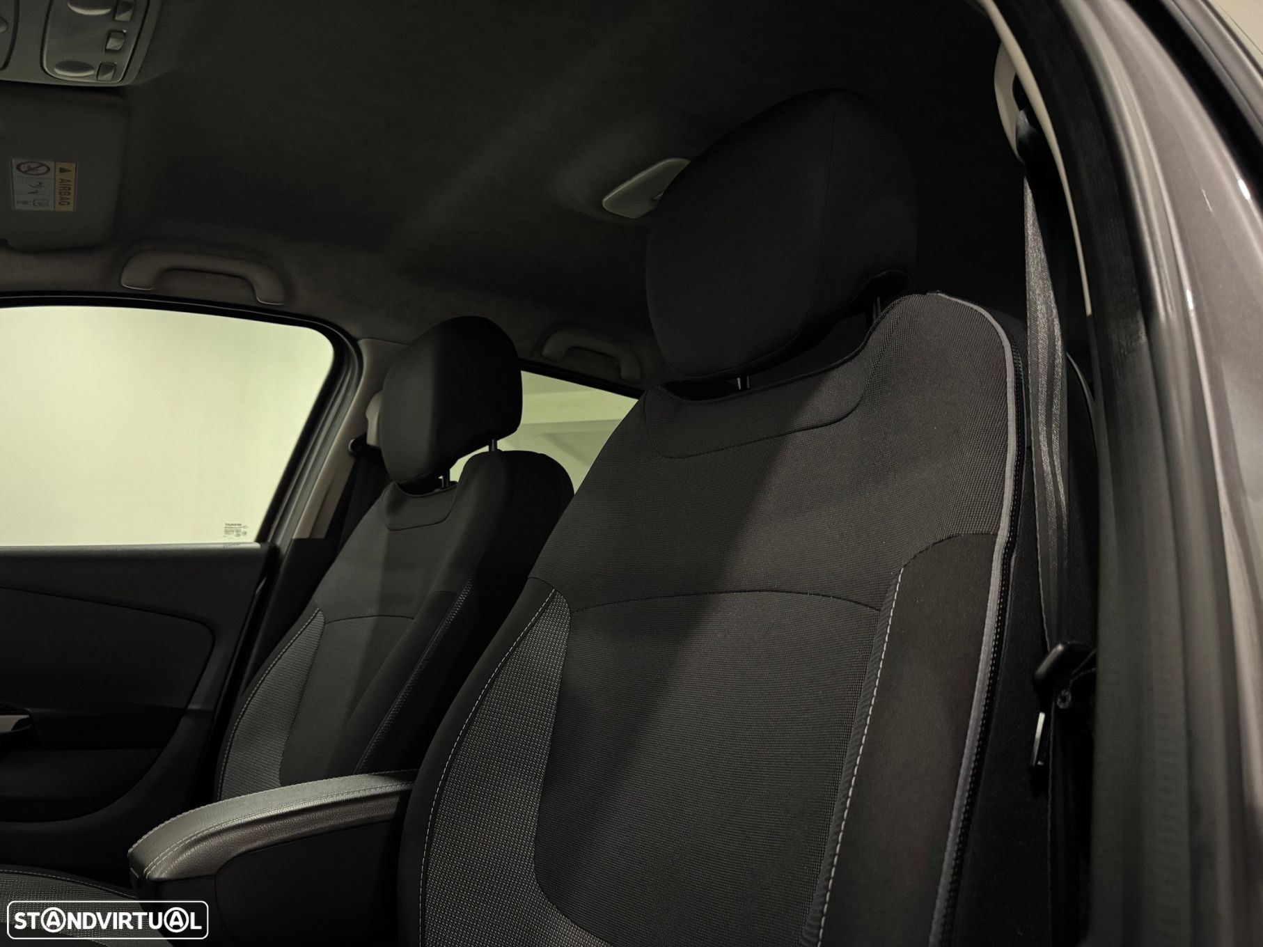 Renault Captur 0.9 TCE Exclusive - 24